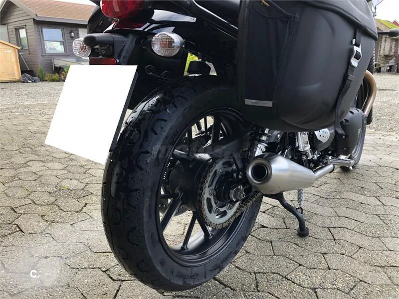 Triumph Street Twin – Vista 5