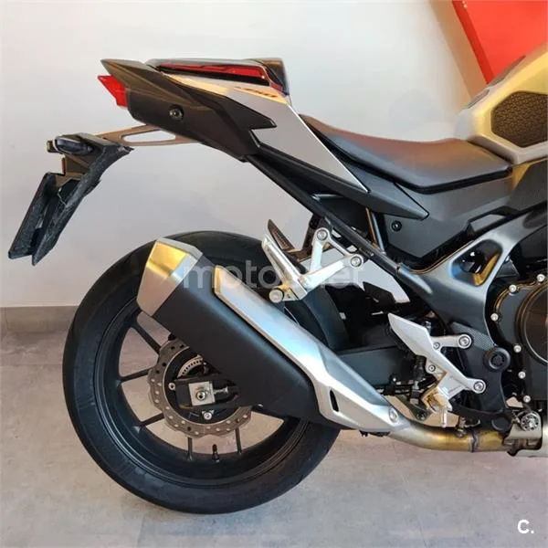 Honda CB 750 Hornet – Vista 12