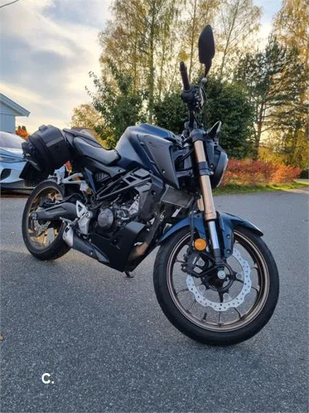 Honda CB 125 R – Vista 5