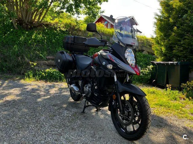 Suzuki V-Strom 650 – Vista 2