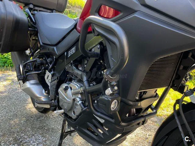 Suzuki V-Strom 650 – Vista 6