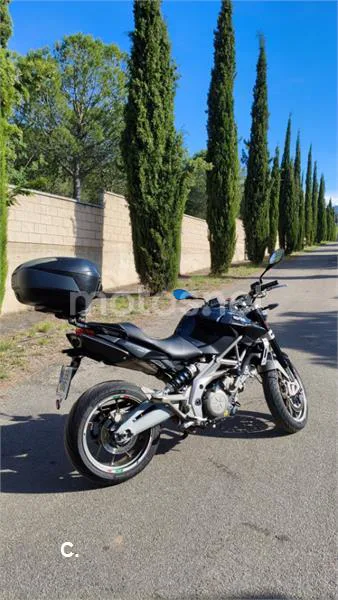 Aprilia Shiver 750 – Vista 3