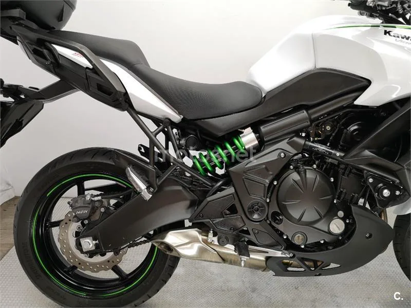 Kawasaki Versys – Vista 5