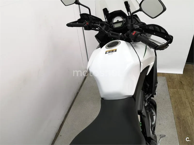 Kawasaki Versys – Vista 7