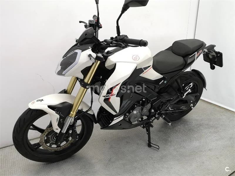 Keeway RKF 125 – Vista 14