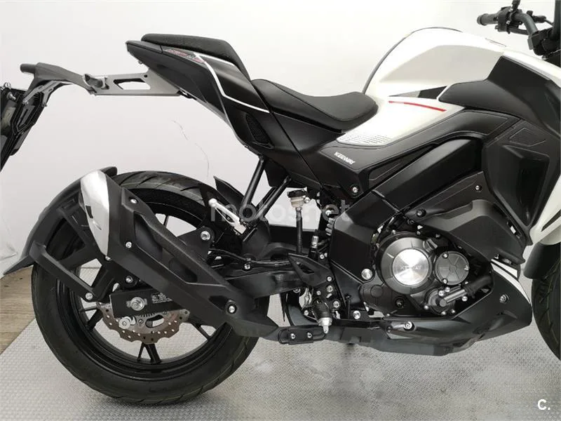 Keeway RKF 125 – Vista 5