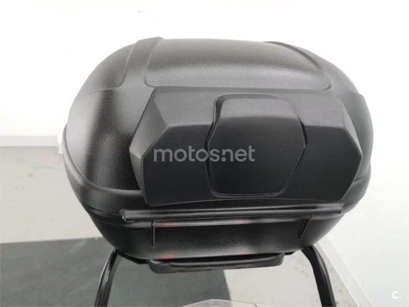 BMW C 400 GT – Vista 12
