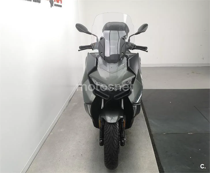 BMW C 400 GT – Vista 17