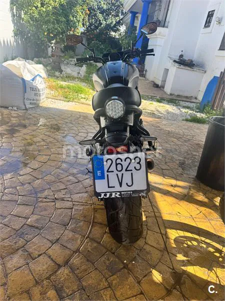 Yamaha XSR 700 – Vista 4