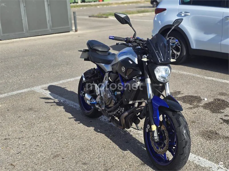 Yamaha MT-07 – Vista 6