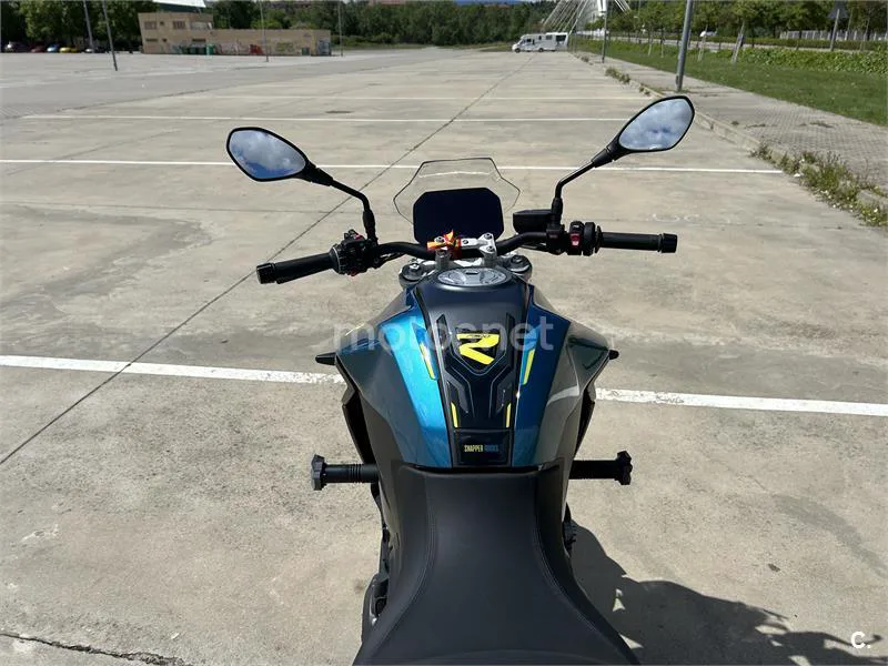 BMW F 900 R – Vista 7
