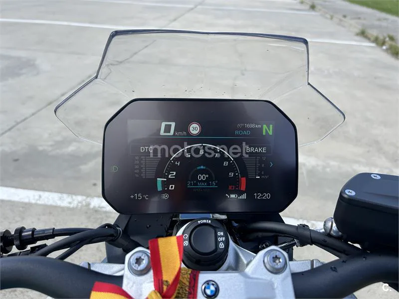 BMW F 900 R – Vista 9