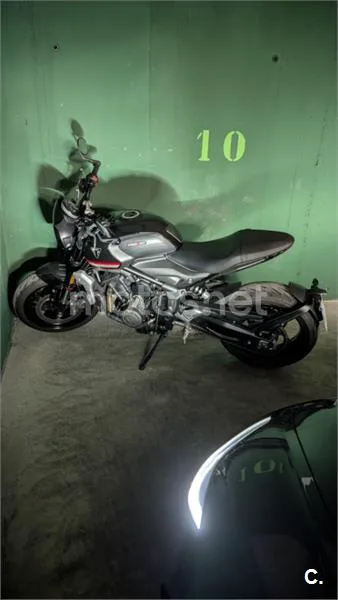 Triumph Trident 660 - Vista 5