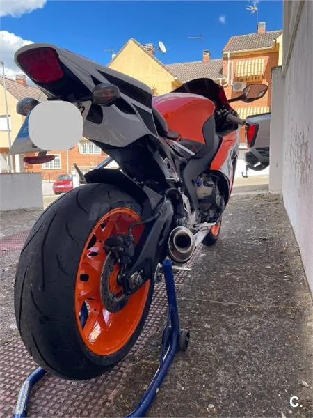 Honda CBR 1000RR Fireblade – Vista 5