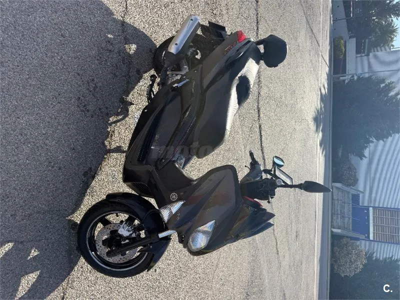 Yamaha XMAX 250 2600 € 2012 Madrid - 2