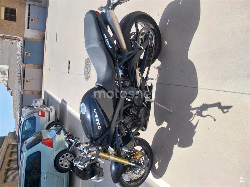 Triumph Street Triple – Vista 2