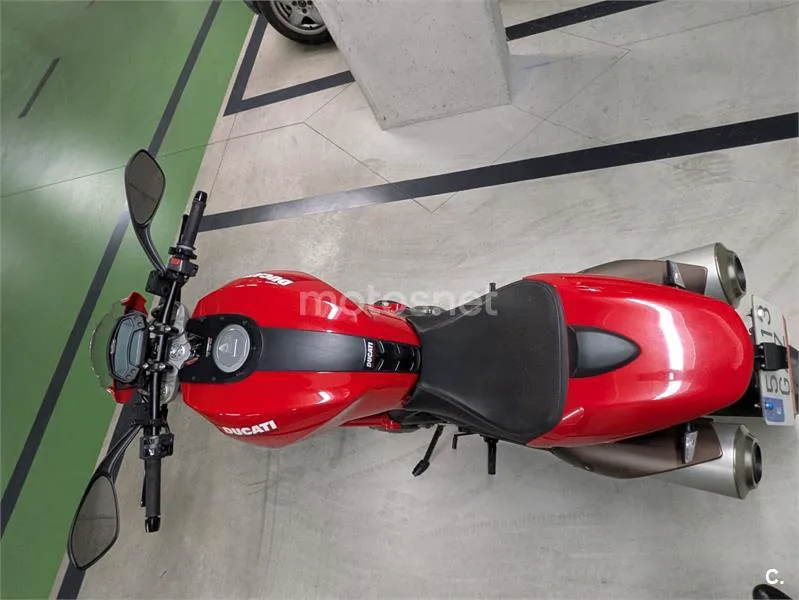 Ducati Monster 796 – Vista 13