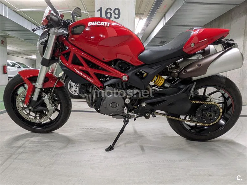 Ducati Monster 796 – Vista 16