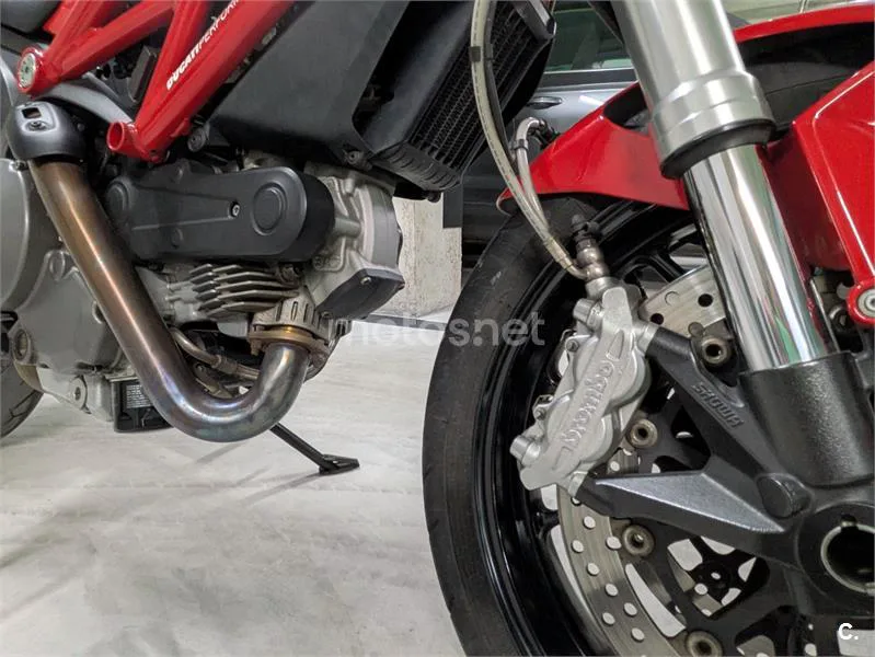 Ducati Monster 796 – Vista 7