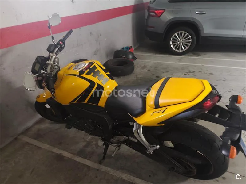 Yamaha FZ1 N 4990 € 2007 Asturias - 2