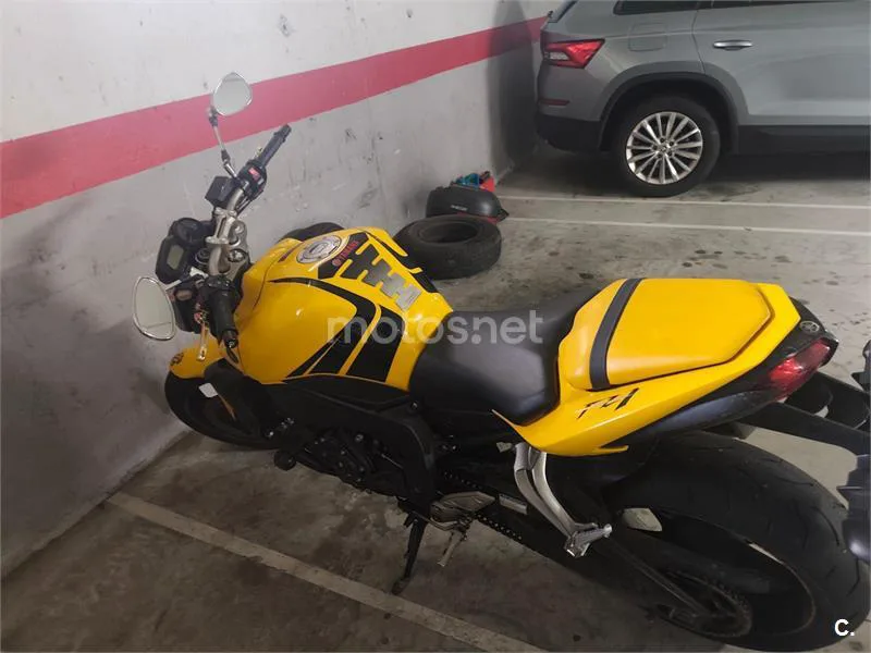 Yamaha FZ1 N – Vista 4
