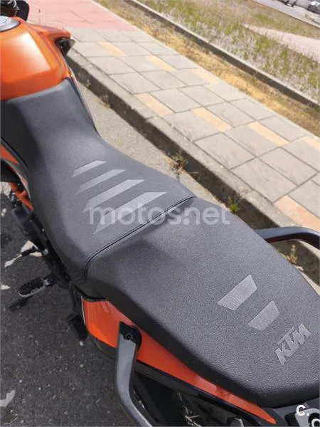 KTM 390 – Vista 11