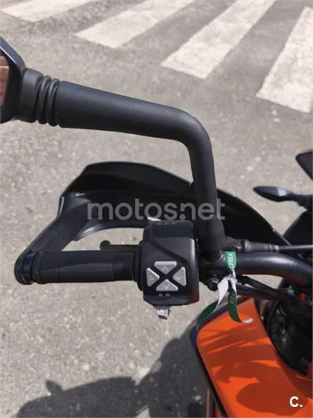 KTM 390 – Vista 14