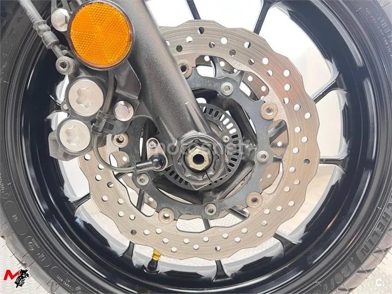 Yamaha XSR 700 – Vista 6