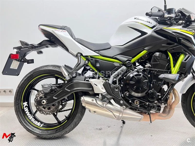 Kawasaki Z650 – Vista 4