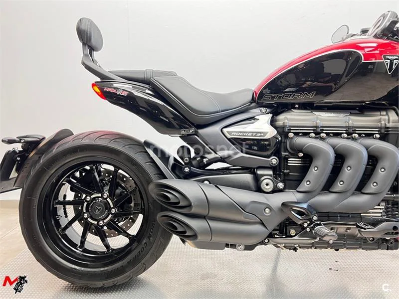 Triumph Rocket 3 – Vista 3