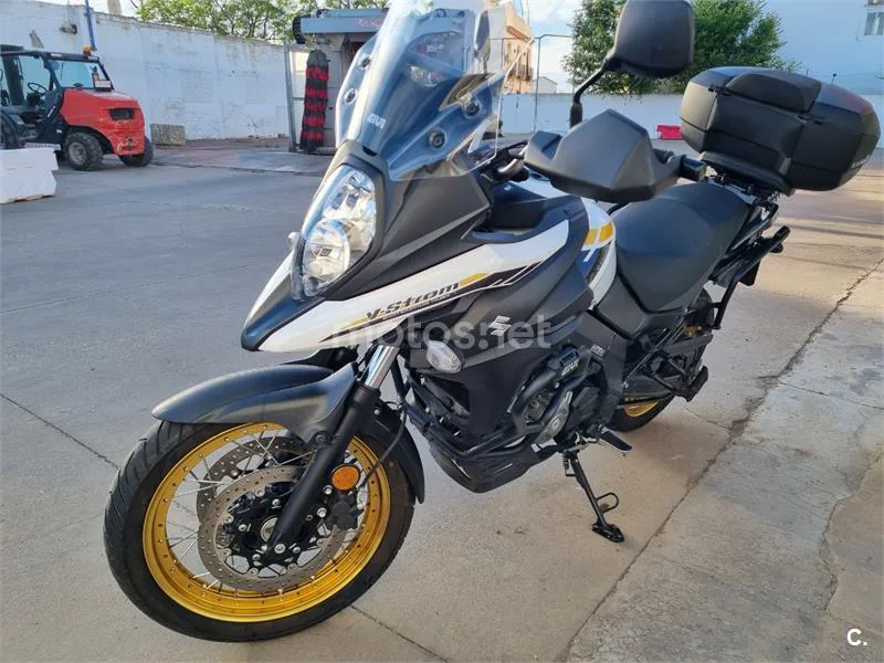 Suzuki V-Strom 650 XT – Vista 5