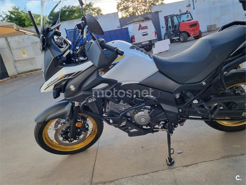 Suzuki V-Strom 650 XT – Vista 6