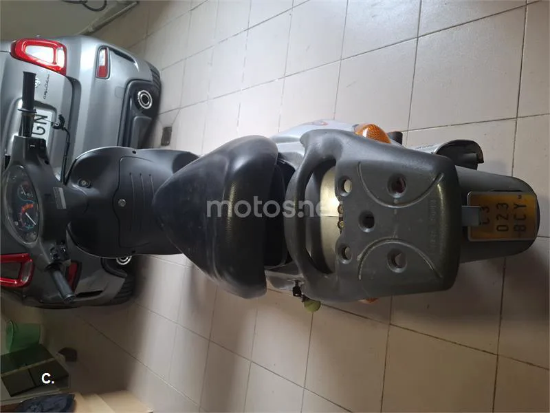 Aprilia Scarabeo 500 – Vista 6