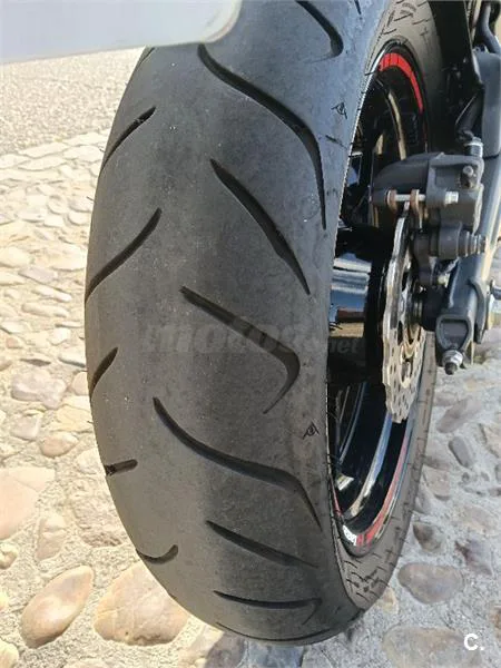 Kawasaki Z650 – Vista 9