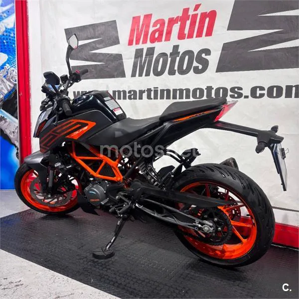 KTM 125 – Vista 11