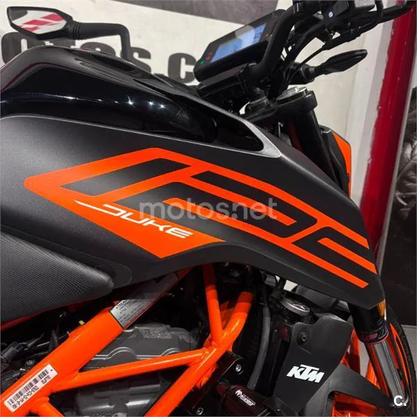 KTM 125 – Vista 4