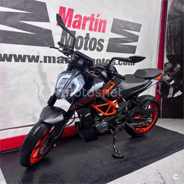 KTM 125 – Vista 7