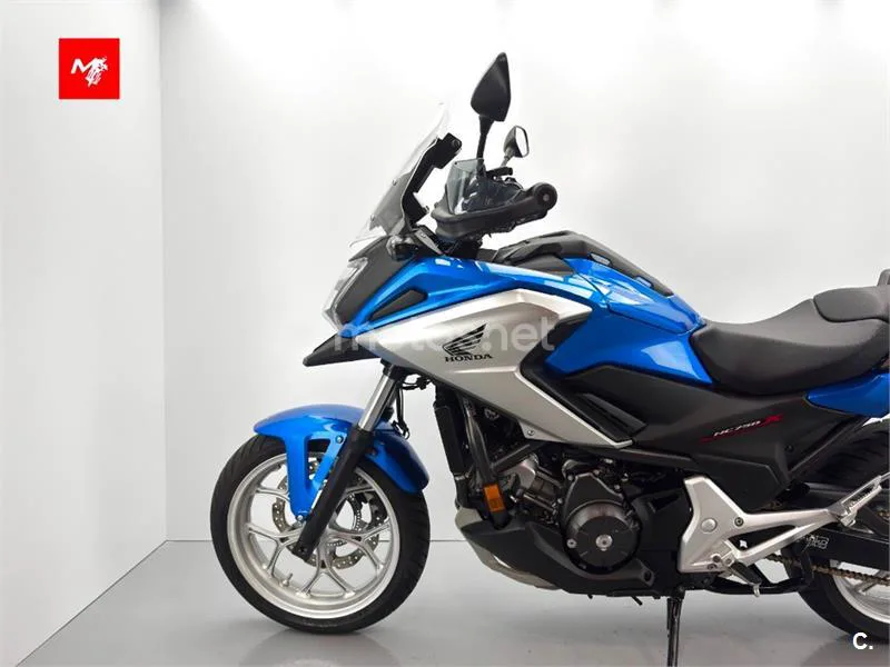 Honda NC 750 – Vista 18