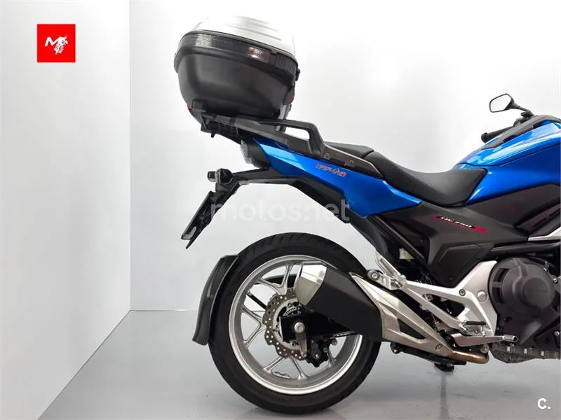 Honda NC 750 – Vista 4