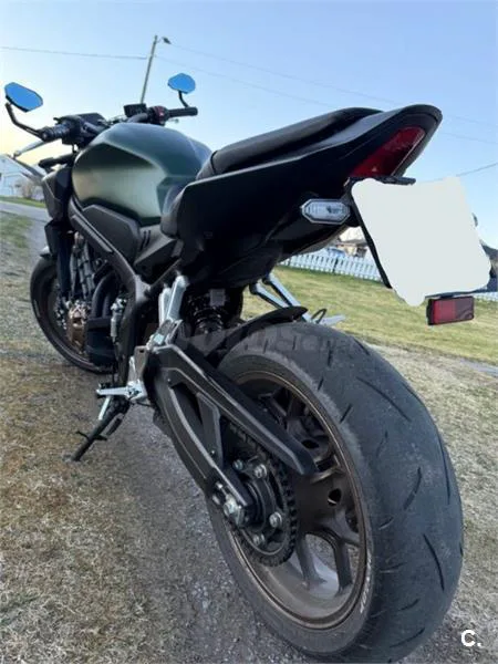 Honda CB 650 R – Vista 3