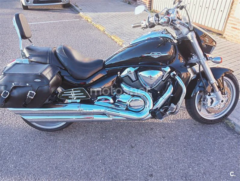 Suzuki Intruder M1800R – Vista 5