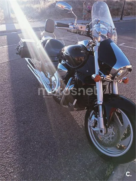 Suzuki Intruder M1800R – Vista 8