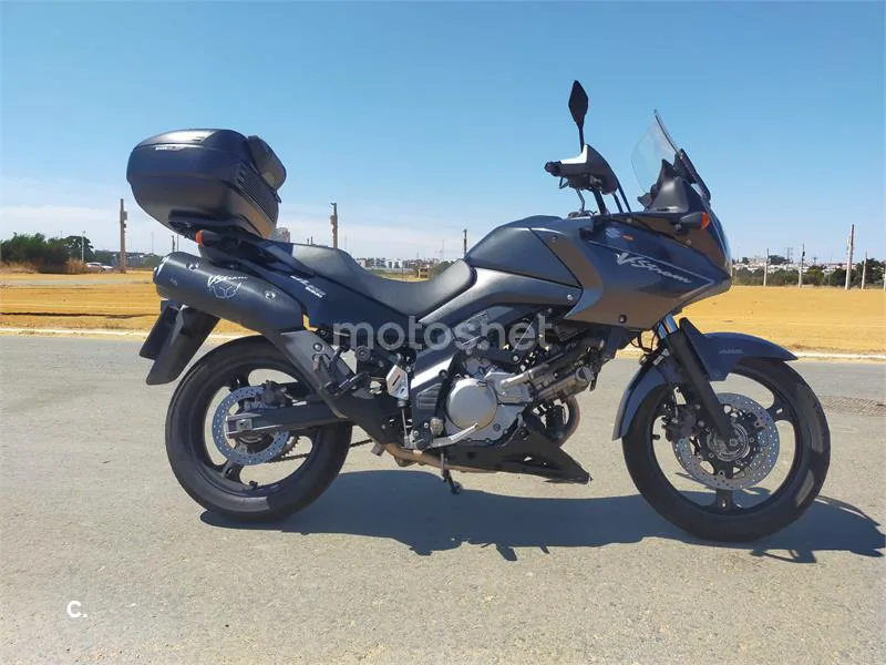 Suzuki V-Strom 650 – Vista 8