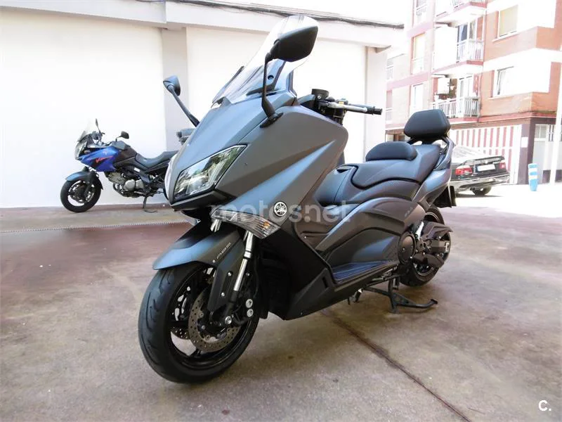 Yamaha TMAX 530 - Vista 6