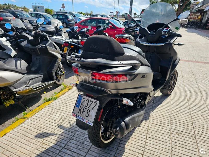 Piaggio MP3 300 LT – Vista 10