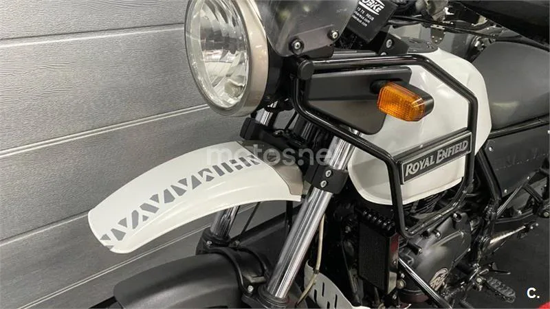 Royal Enfield Himalayan 410 – Vista 9