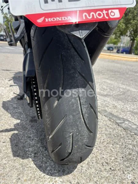 Honda CBR 500 R – Vista 7