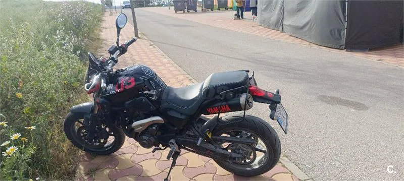 Yamaha MT-03 – Vista 3