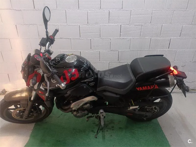Yamaha MT-03 – Vista 8