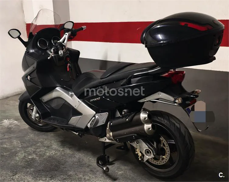 Gilera GP 800 – Vista 7
